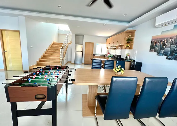 Pattaya Luxury Villa, 5Br 6Ba, Private Pool With Jacuzzi Cityhouse54